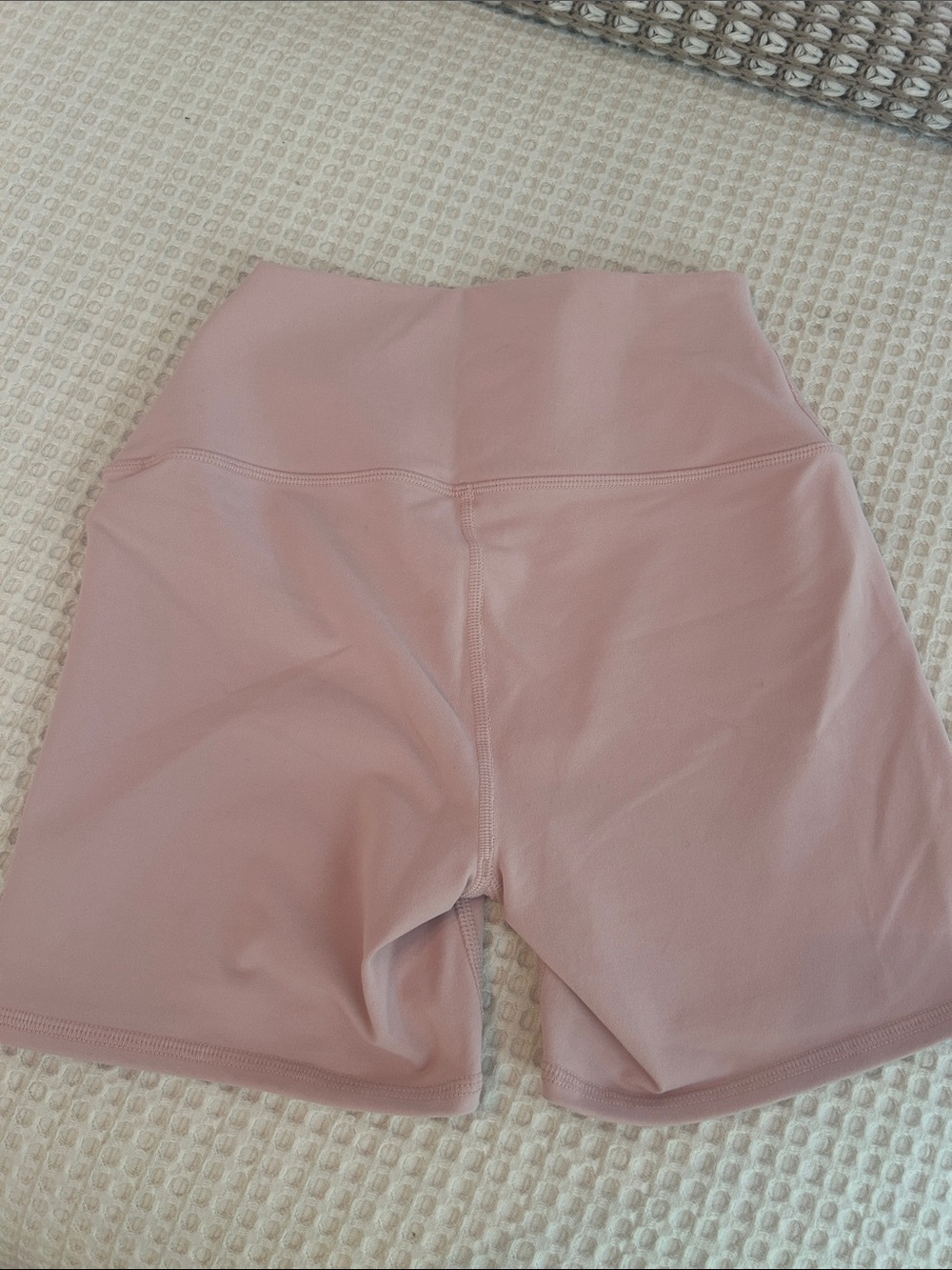 Alo biker shorts - Picture 4 of 4